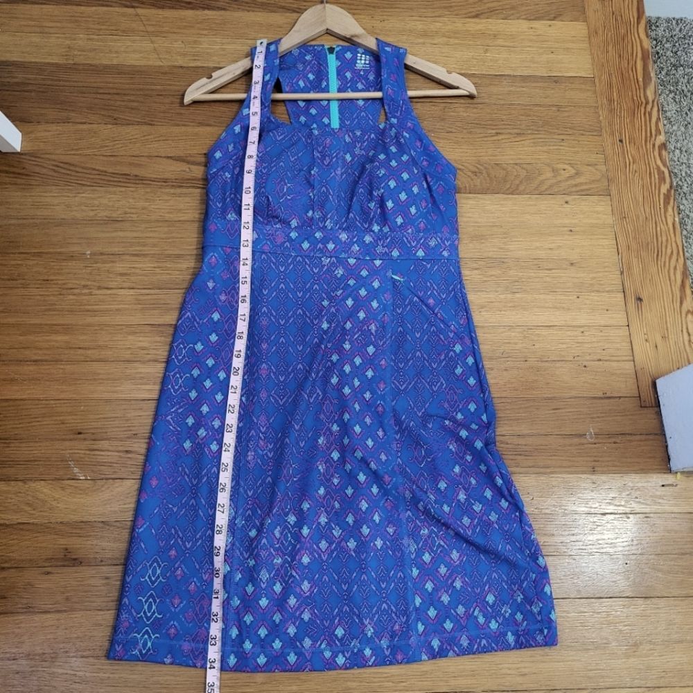 Title Nine Nimblene Athletic Dress Quick Dry Built In Bra Arrow Print Size 4 - Picture 8 of 8